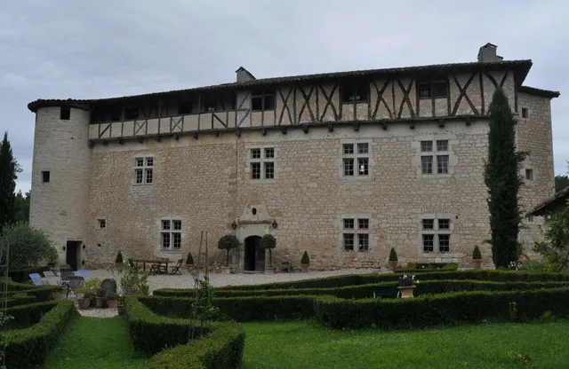 Castle Mayragues
