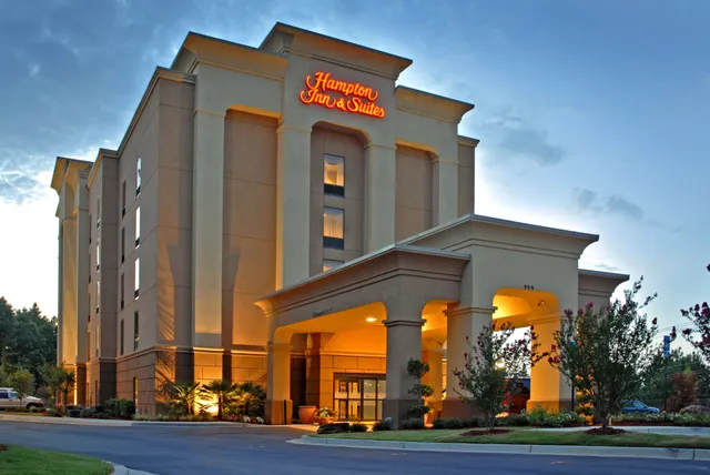 Hampton Inn & Suites ATL-Six Flags