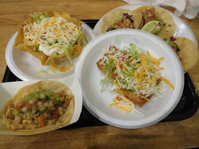 Victor's Taco Shop