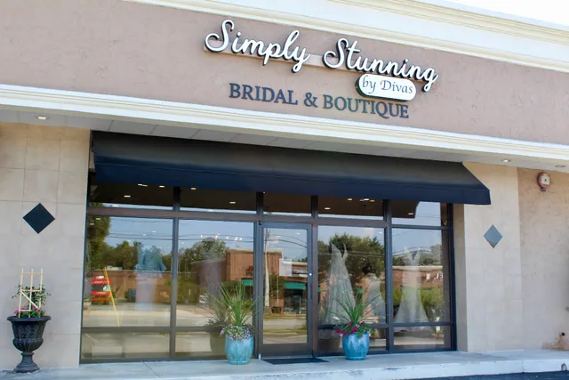 Simply Stunning Boutique & Kathleen Krisnoff Bridal