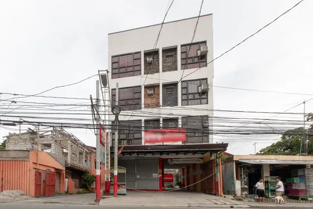 RedDoorz @ DBuilders Rooms Lower Bicutan