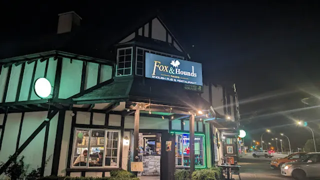 Fox & Hounds