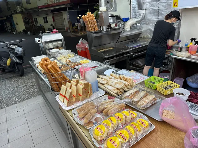 四海豆漿大王富農店