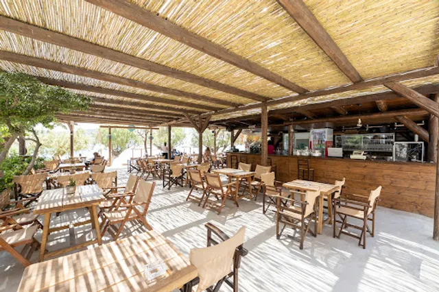 Vassilia All Day Beach Bar