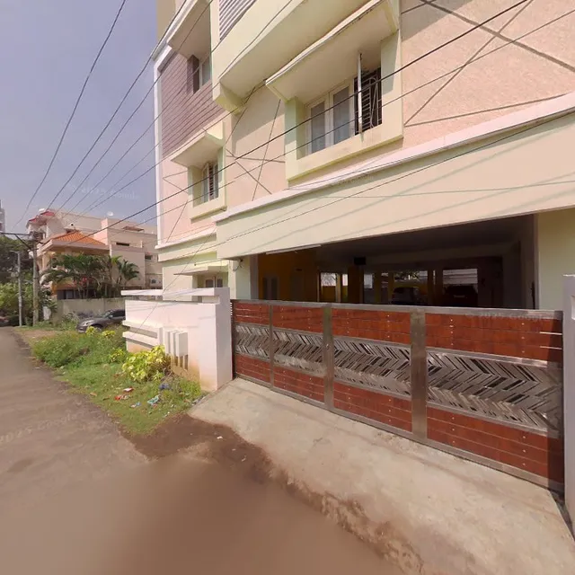 OYO Annai Luxury Service Apartment