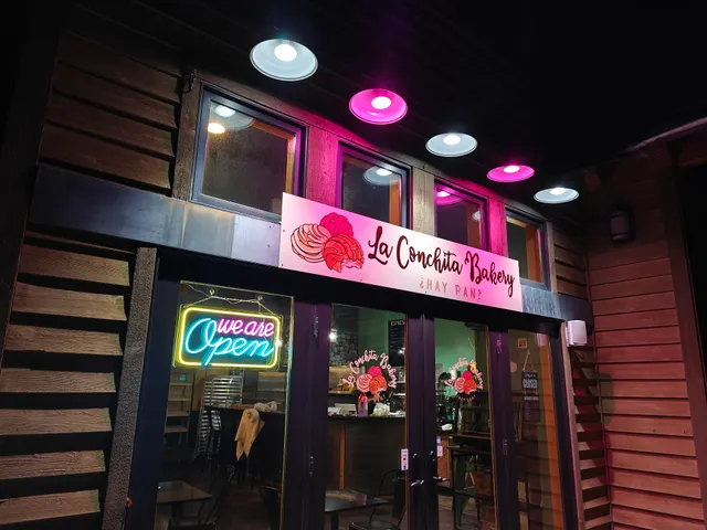 La Conchita Bakery