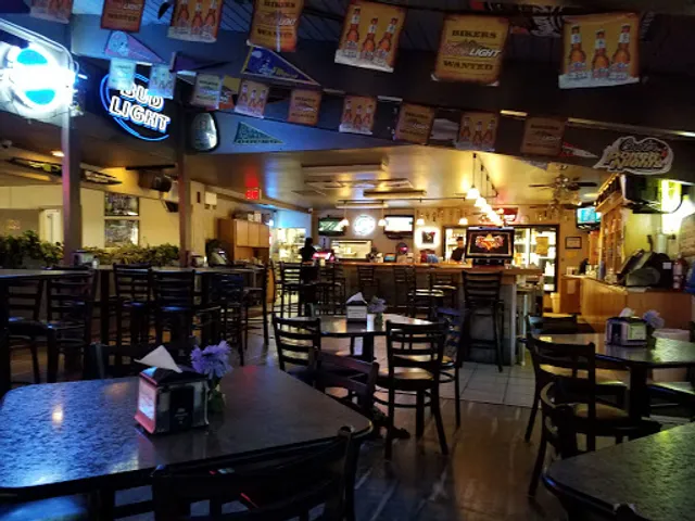 Bud Jackson’s Eatery & Taps