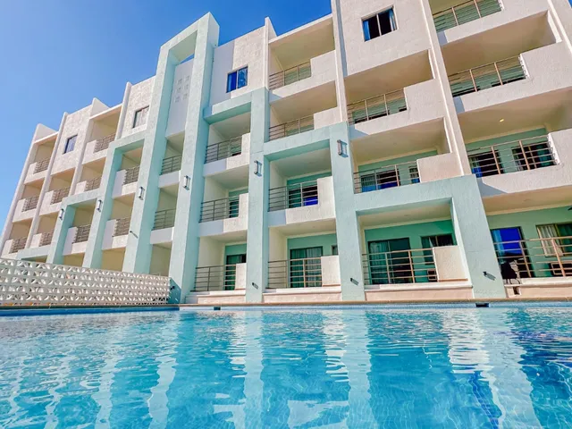 Costa Elegante Hotel