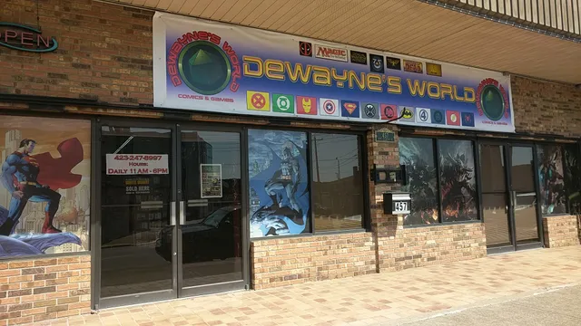Dewayne's World - Comics & Games