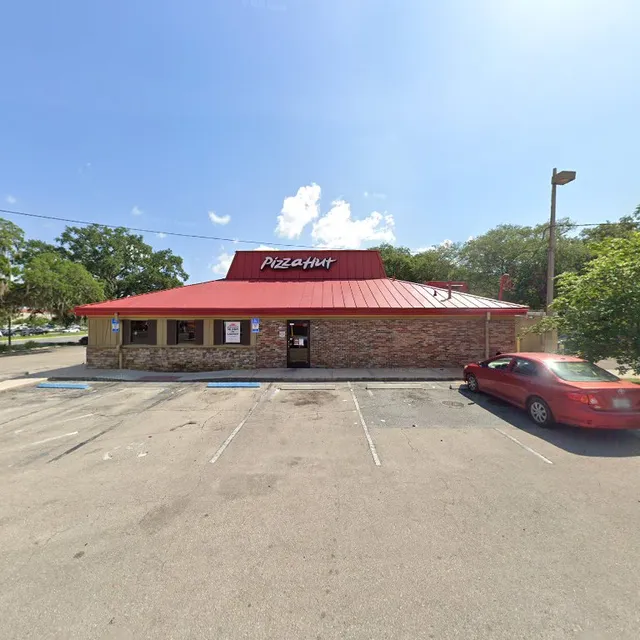 Archer Square Center