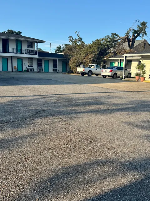 Deep South Motel