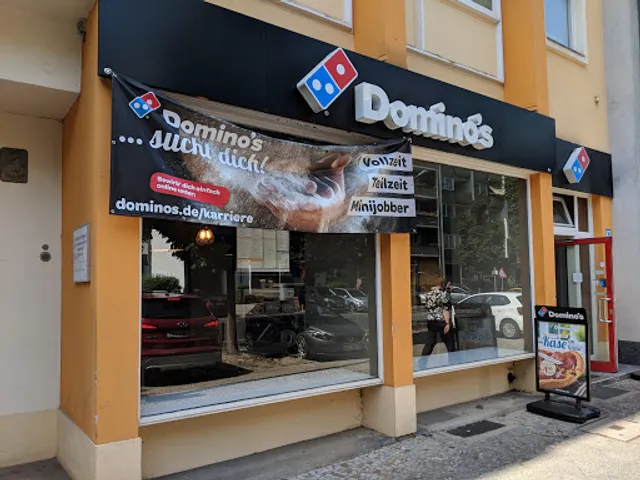 Domino's