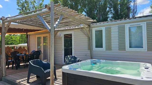 Camping Evasion Hérault Restaurant Fontès