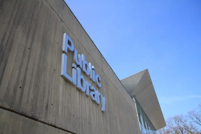 Port Washington Public Library