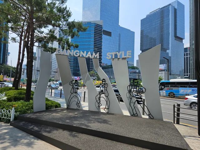 Gangnam Style Horse Dance Stage