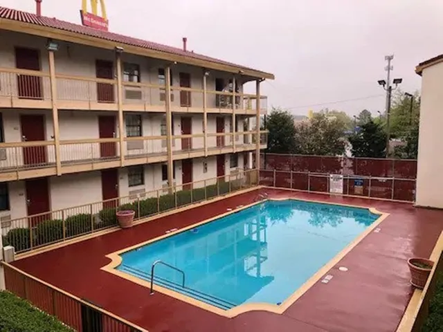 Horizon Inn and Suites Norcross