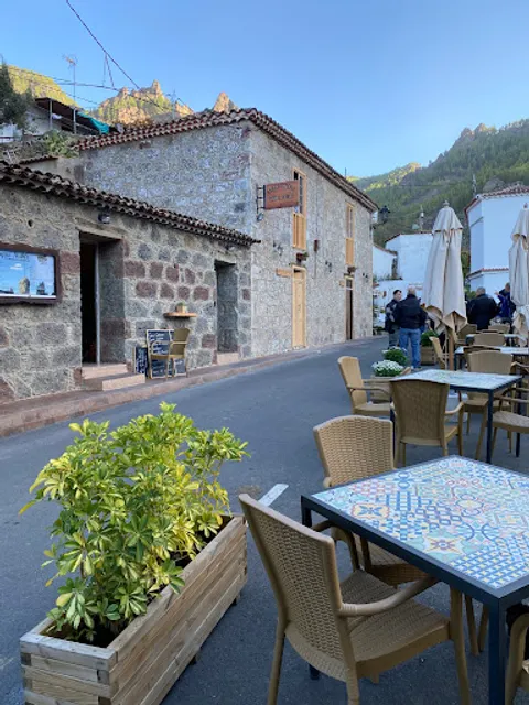 Bar Restaurante Roque Nublo