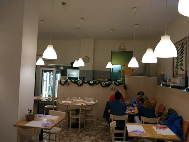 IL Paradosso SAS di Afrasinei Mihaela & C.