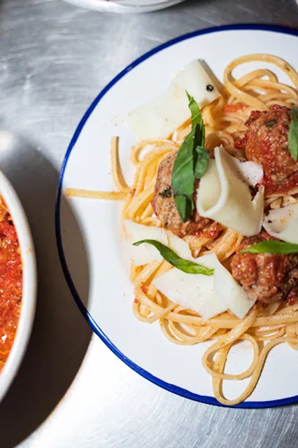 Spok - Saumaty I Cantine Du Déjeuner