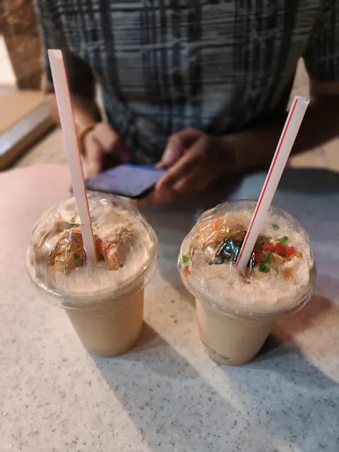 Bholenath Juice & Shakes