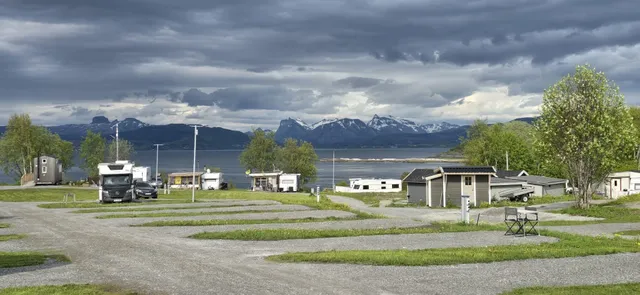 Camp saltstraumen-Elvegård