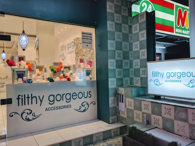 Filthy Gorgeous Accessories | Monkey Forest