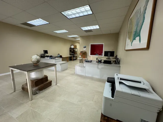 The Shipping Place (FedEx UPS DHL USPS NOTARY WE BUILD WEBSITES Real Street Address Mailbox Rental Printing Fax Copy)