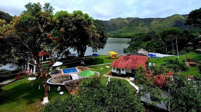 Hotel en Prado Cabañas El Arrecife Hidroprado Tolima