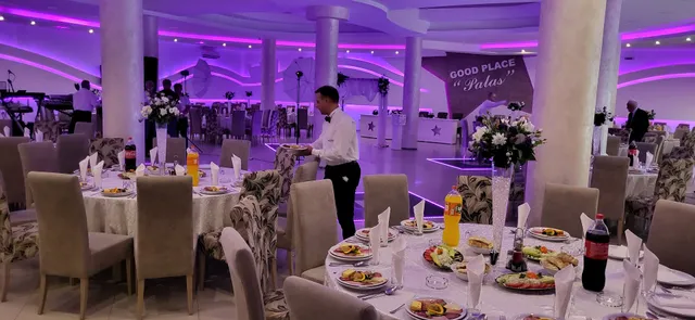 Restoran "Good Place Palace" - Gud Plejs Palas