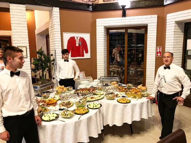 Restoran ATOS Srebrno jezero - Hotel, Bazen