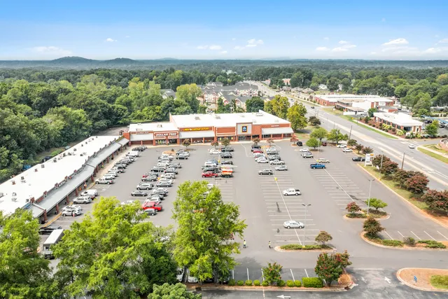 Main Street Crossing