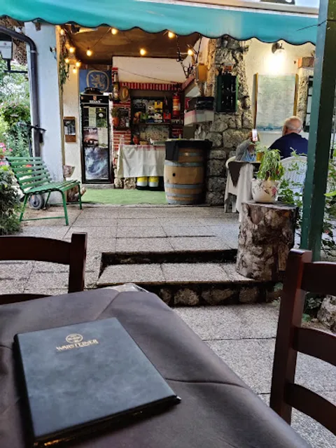 Pizzeria "La rotonda"
