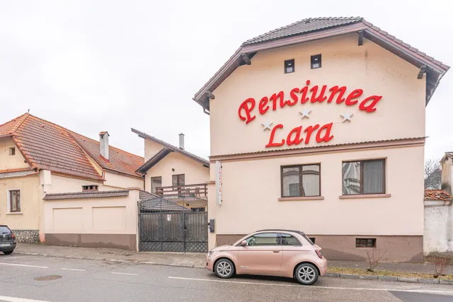 Pensiunea Lara