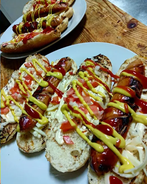 CITY LINE Coffeebar & Restaurant