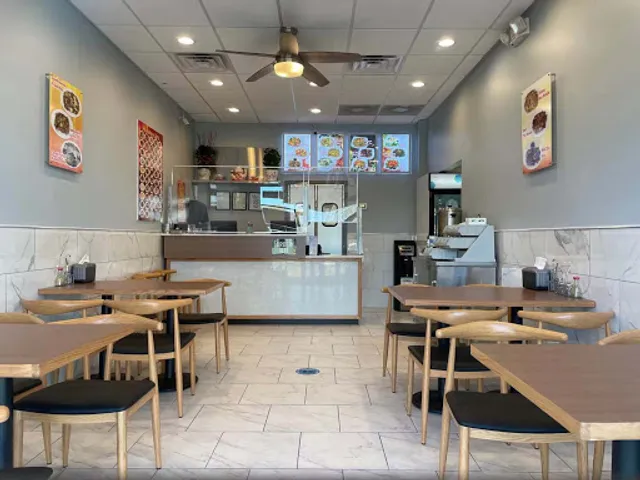 Halal Hunan Cafe Tyson