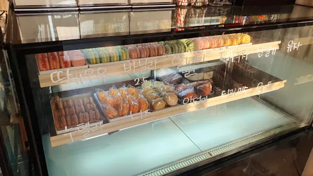 윤마드레수제케이크