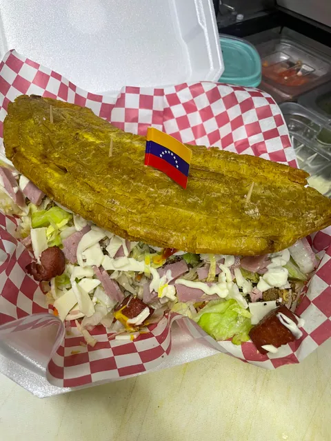 D’ Antojos Latinos