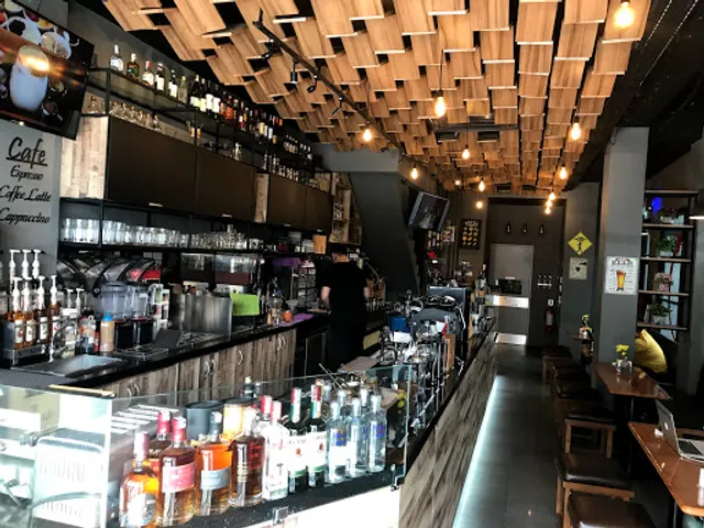 SOULSPIN Bar & Grill