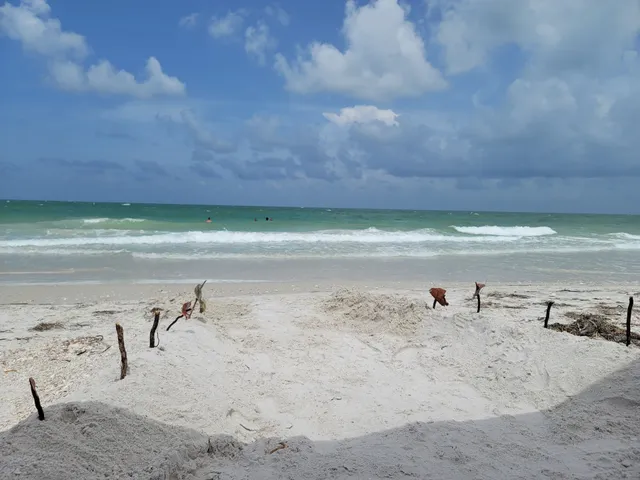 4th Ave Beach Access