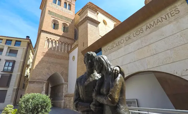 Apartamento Turístico Balcón Del Torico