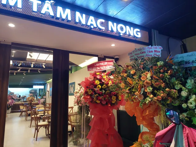 Cơm Tấm Múc - Vietnamese Broken Rice Restaurant