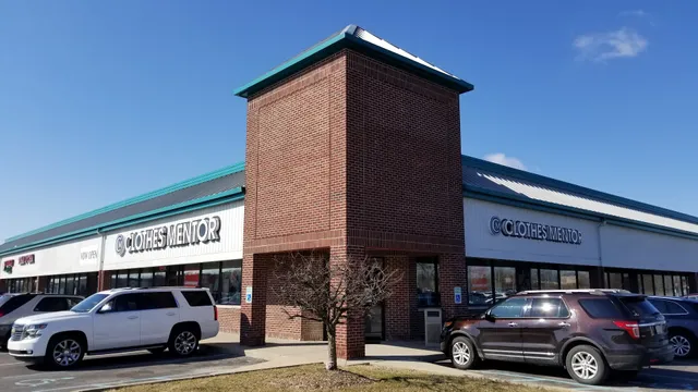 Clothes Mentor Fishers, IN