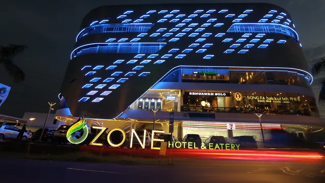 Ozone Hotel