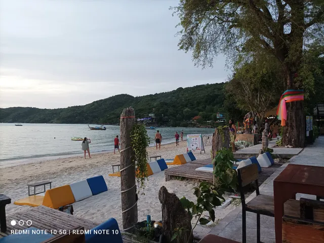 Cheeky Bar Koh Phi Phi