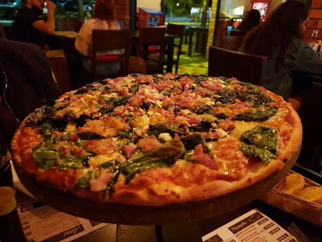 Adriano's Chapalita Pizza y Pasta