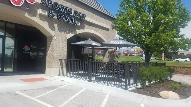 Addy’s Sports Bar & Grill