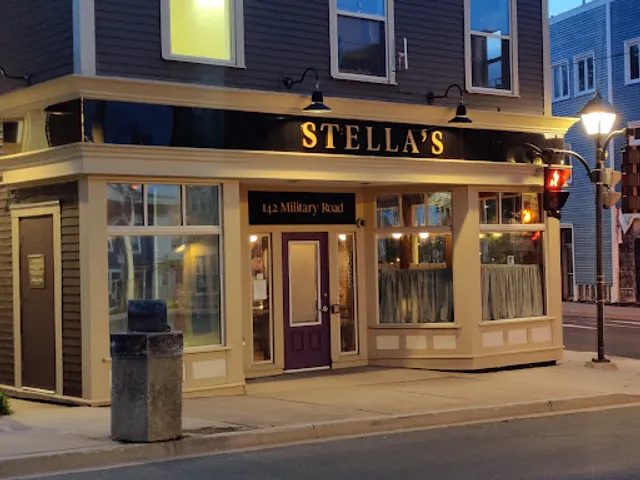 Stella's Brasserie