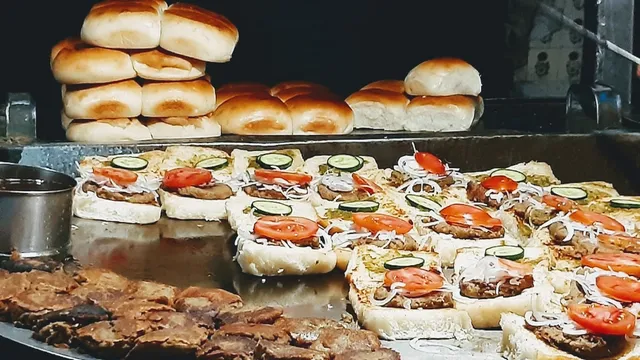 Nabbu Bhai Bun Kabab House