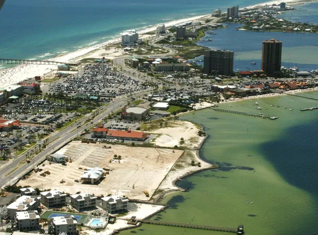 Pensacola Beach RV Resort