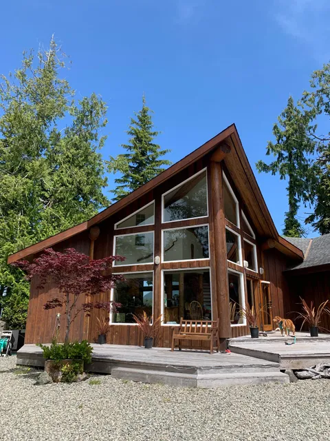 Tofino Chalet